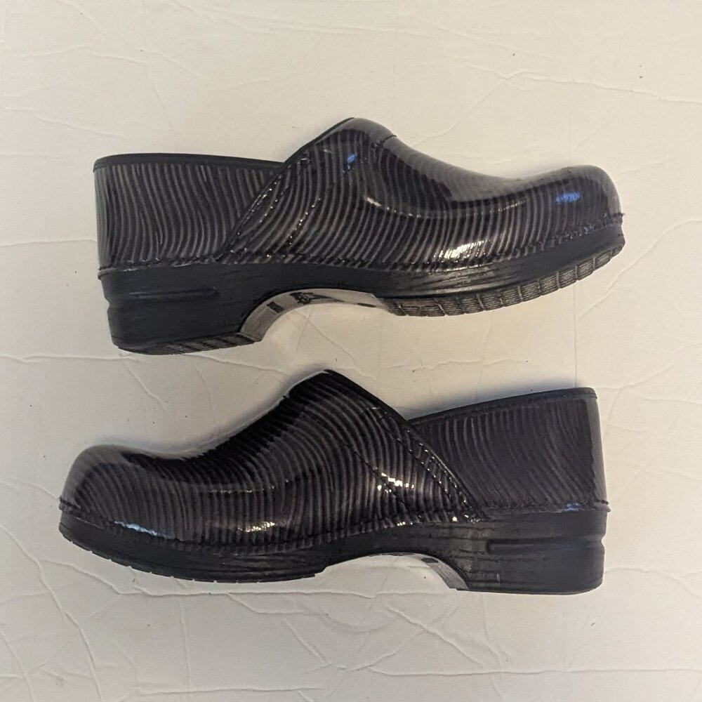 Dansko Xp Stripe Clog Patent Zebra Waves Scandi G… - image 2